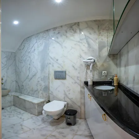 דירה Eren Suites *